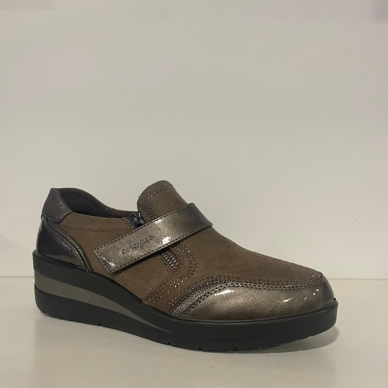 Zapato para mujer con cremallera