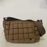 Bolso tele marrón.