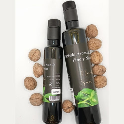 Bebida aromatizada a base de Vino y Nueces Verdes