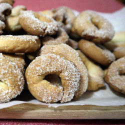 Rollos de vino dulce o mistela