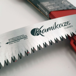 Serrucho de Poda Kamikaze S-330H – Resistencia y Precisión