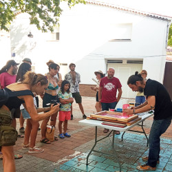 Taller Serigrafía Artesanal sobre Papel - Festival Enraizarte, Peñascosa 2025