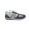 Zapatilla casual gris y blanca